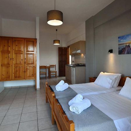Mari Evans Apartments Kato Gouves Екстериор снимка